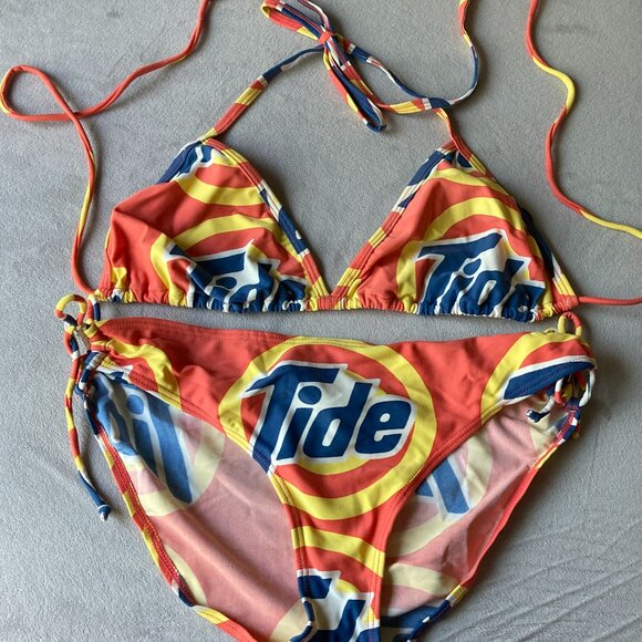 Vintage Cynthia Rowley, Unique Graphic Tide Soap String Bikini Set, sold as is - Picture 1 of 8